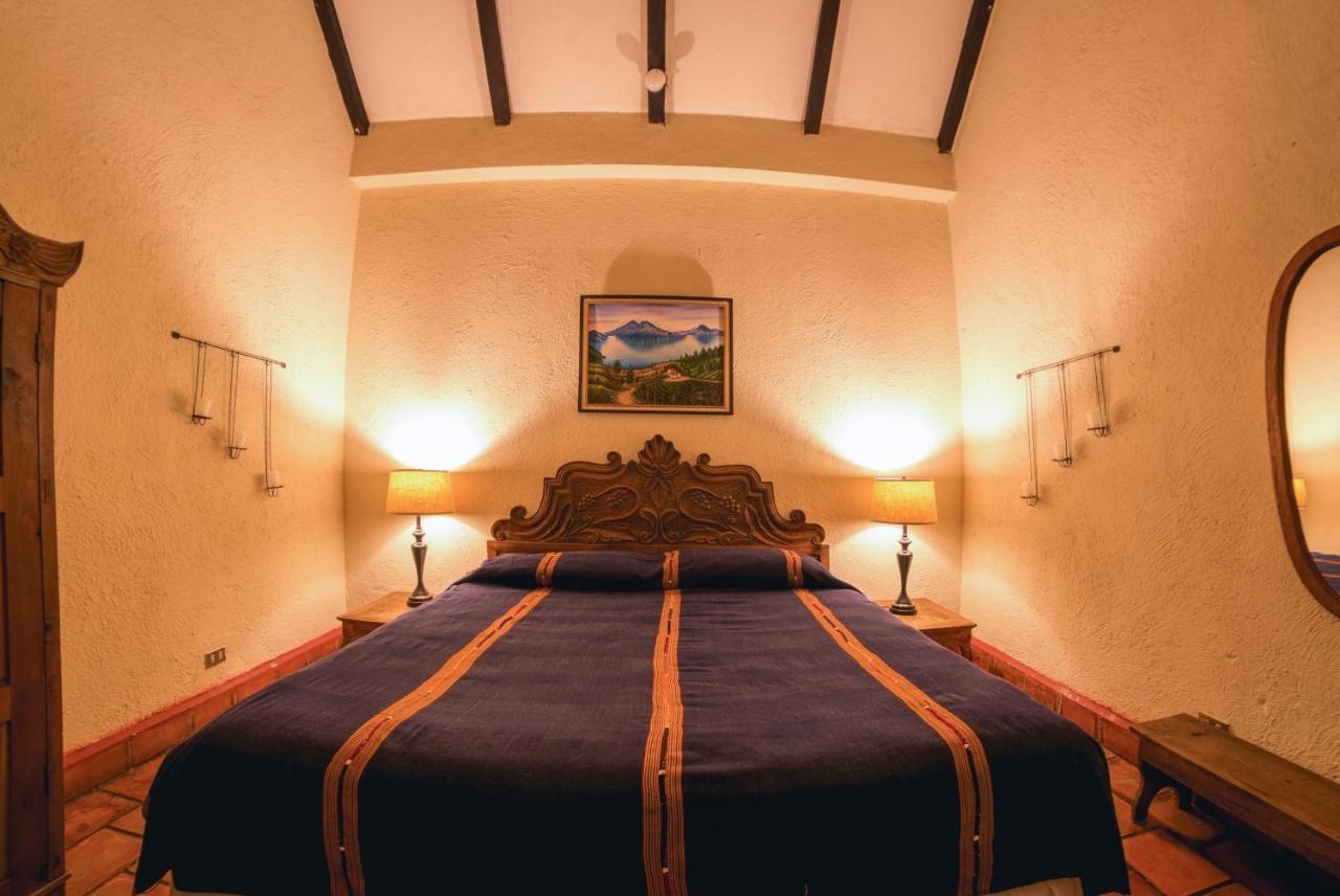 Hotel Toliman San Lucas Toliman Bagian luar foto